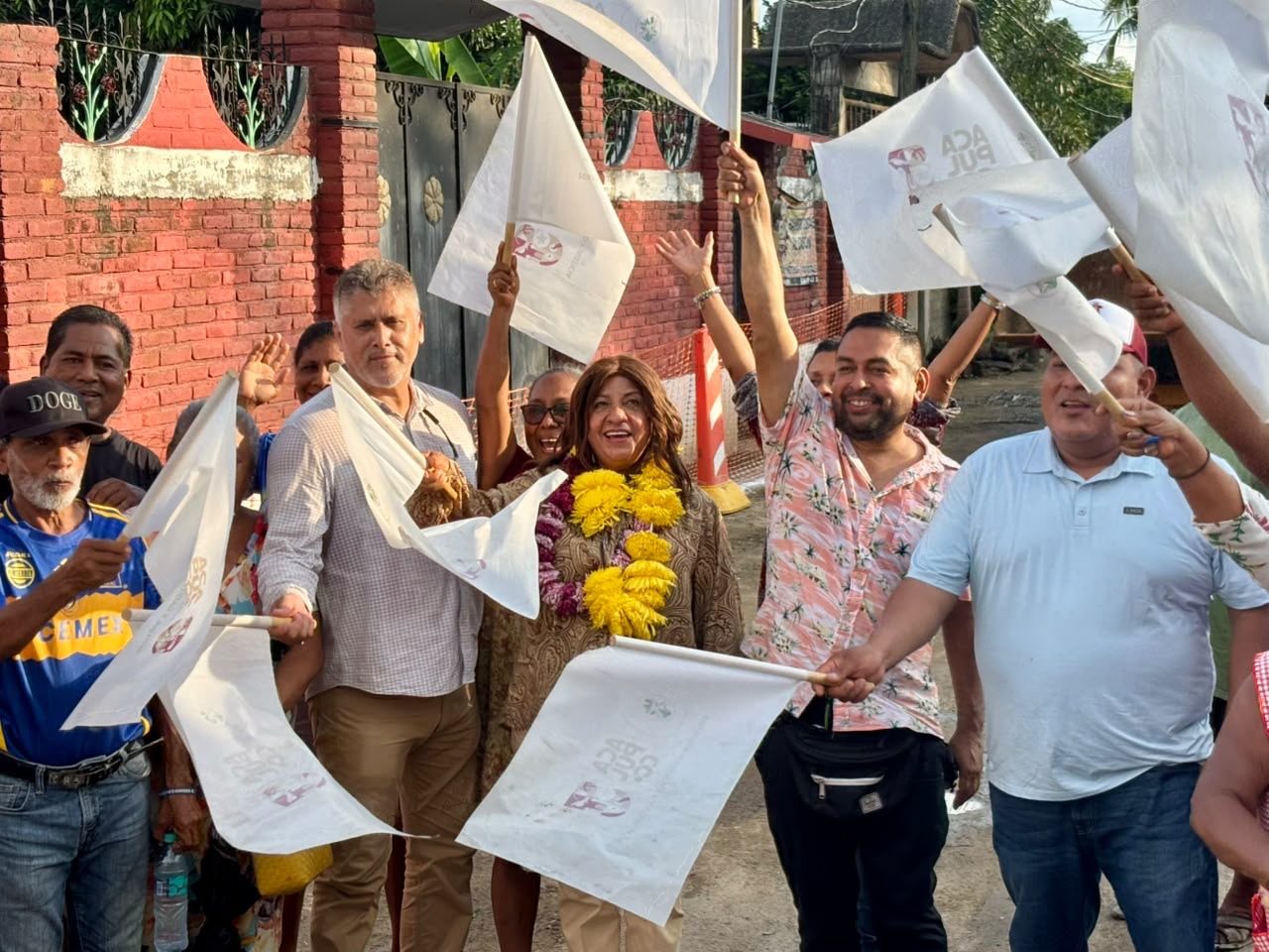 Transforma la alcaldesa Leticia Lozano movilidad y servicios con pavimentación en Tres Palos